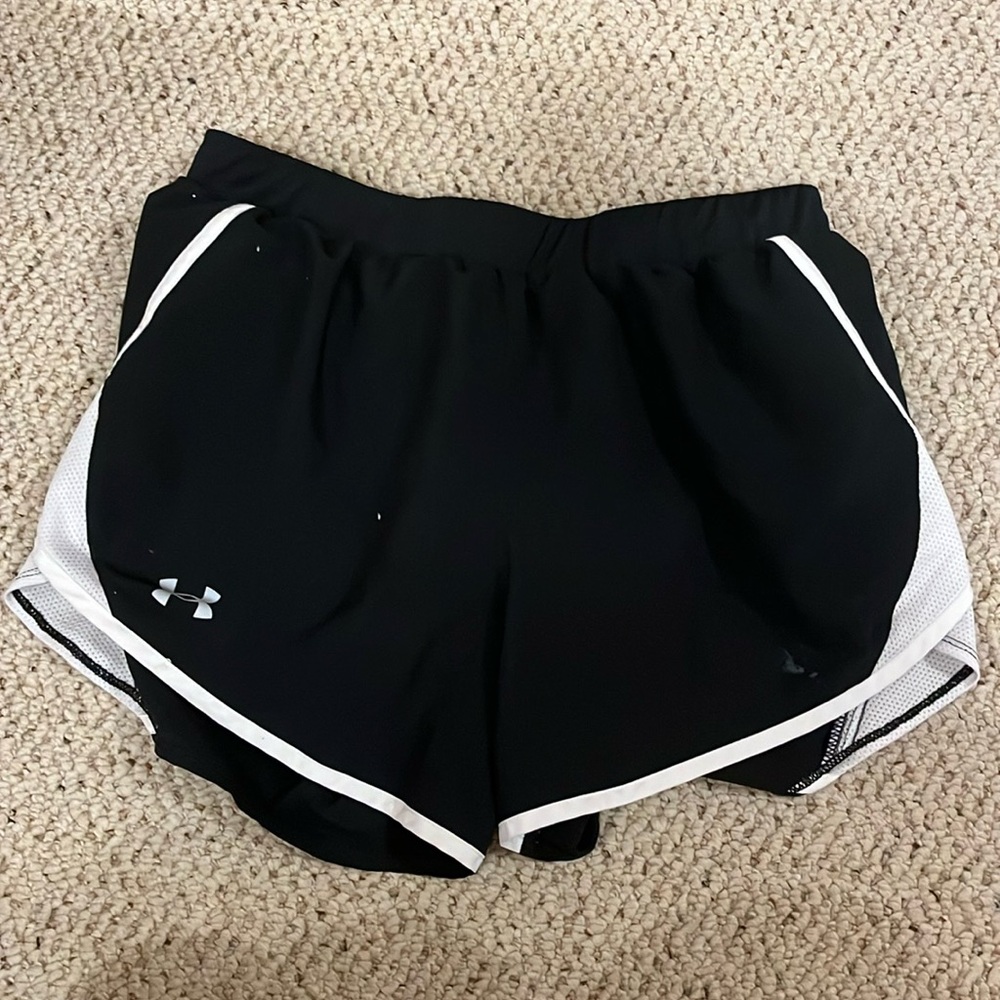 Underarmour shorts